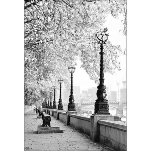 London Riverwalk, B&W Rectangle